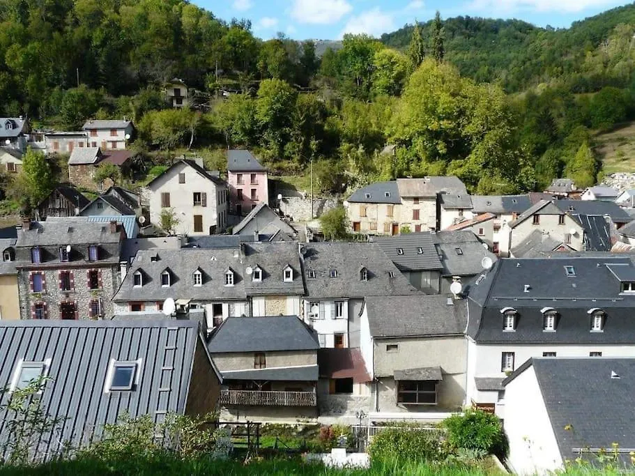 Maison De Village En Montagne Saint-Lary  Holiday home Saint-Lary (Ariege)